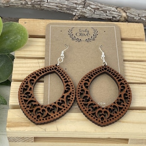 Wooden Mandala Earrings: Lightweight Boho Chic Dangle