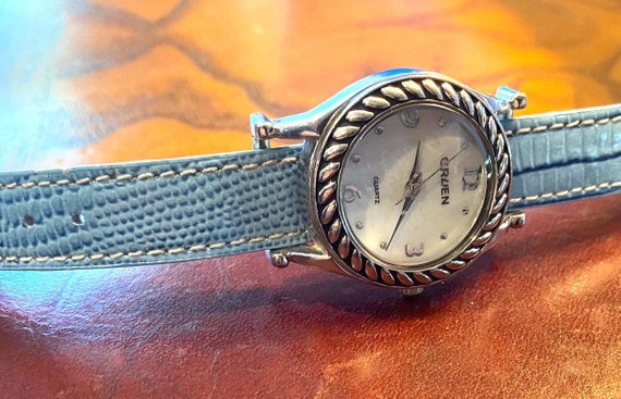 Women's 24mm Gruen Watch, Silver Tone with MOP Fa… - image 2