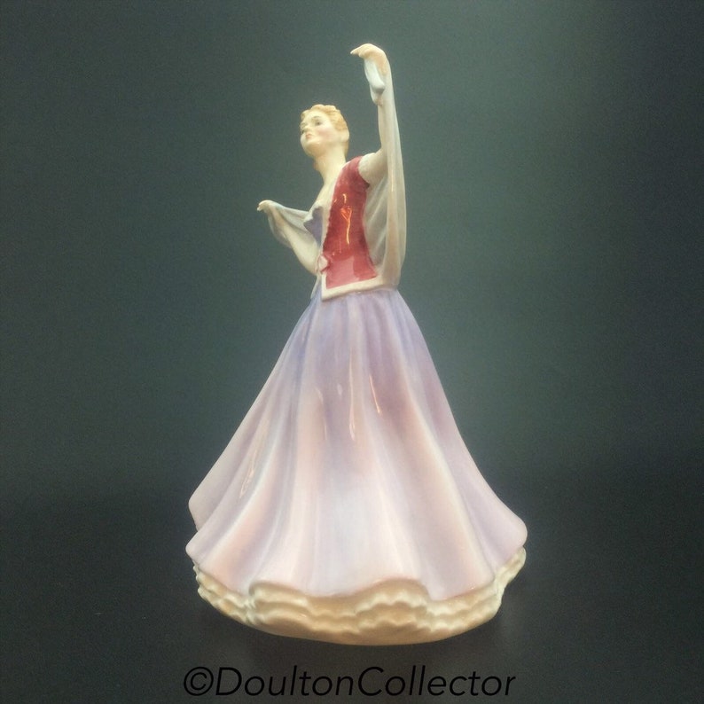 Royal Doulton Figurine HN2991 Porcelain Lady Figure
