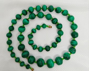 Necklace, USSR period, natural malachite, 7-13 mm, weight 80 g