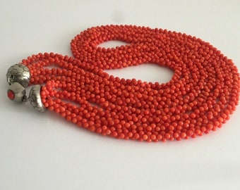 Necklace, Natural coral beads, metal clasp, 60 cm