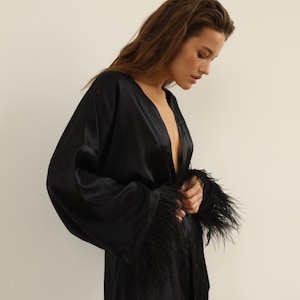 Silk kimono robe with feather Bride robe Black short robe with long sleeves Boudoir robe Bridal robe Dressing gown Bridesmaid gift image 2