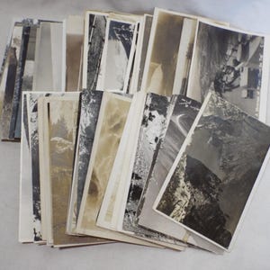 Lote de 100 postales antiguas con fotos reales, retratos, casas, animales y edificios.