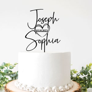 Wedding cake topper with a heart and a date, Personalized cake topper with a heart, Multiple colors available Black
