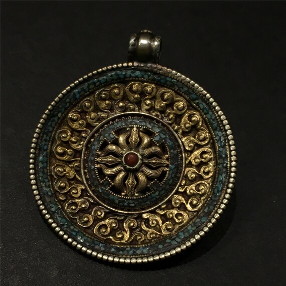 Exquisite Tibetan/Nepalese antique 