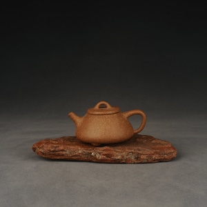 Yixing clay Kung Fu tea, Chinese antique teapot, Yixing purple sand pot