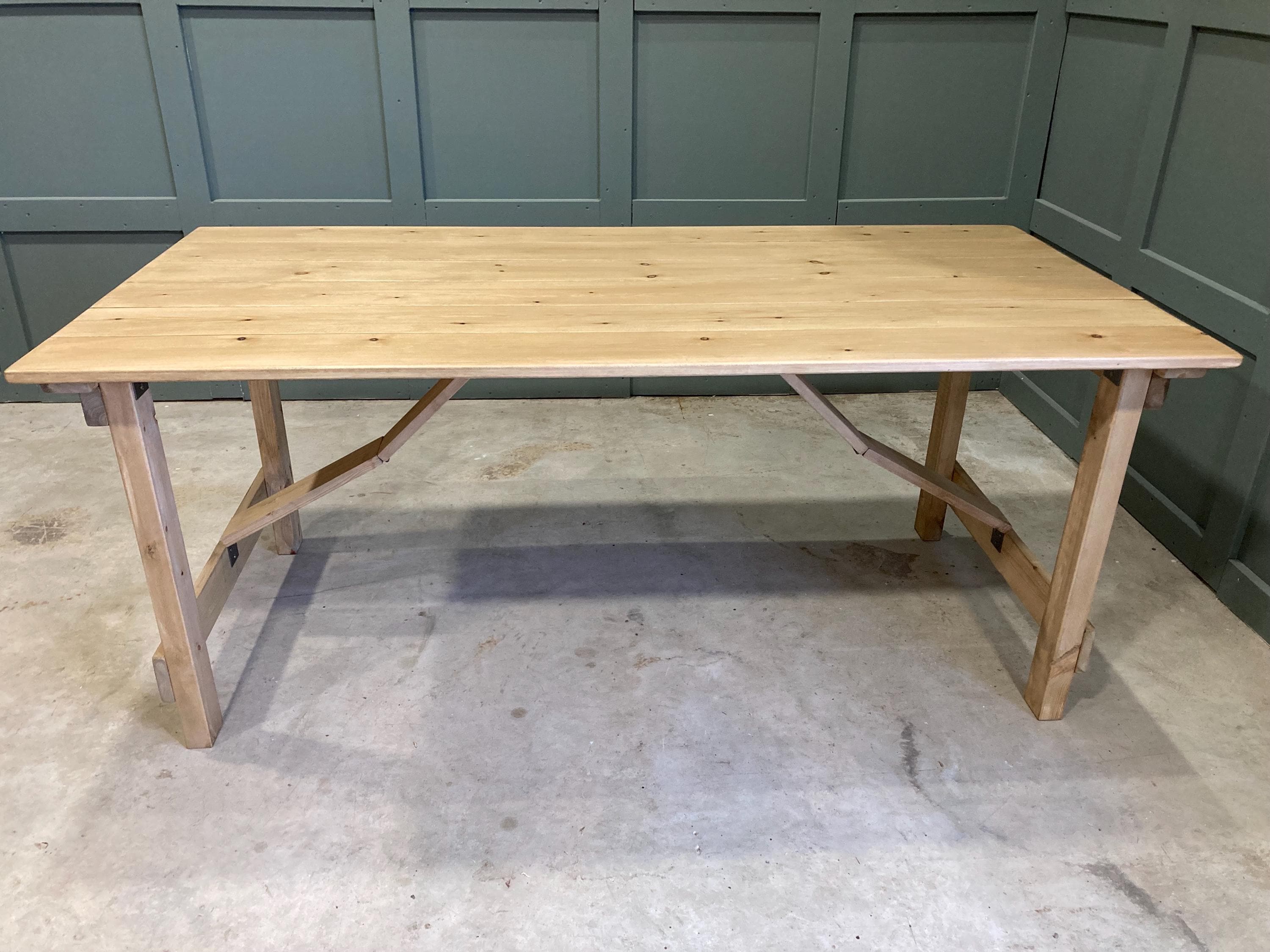Folding Trestle Table / Banqueting Table / Rustic Table / Wedding Tables - 6ft & 8ft