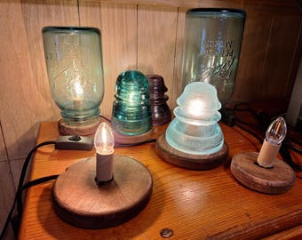 5 inch wide lamp for displaying electrical glass Insulators and Jars