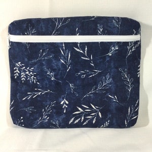 Cushioned Cross Stitch Project Bag for Sewing Crafting Travel Zippered 12&quot;x11&quot;x1.5&quot; Dark Blue with White Leaves Canvas Lined No Vinyl