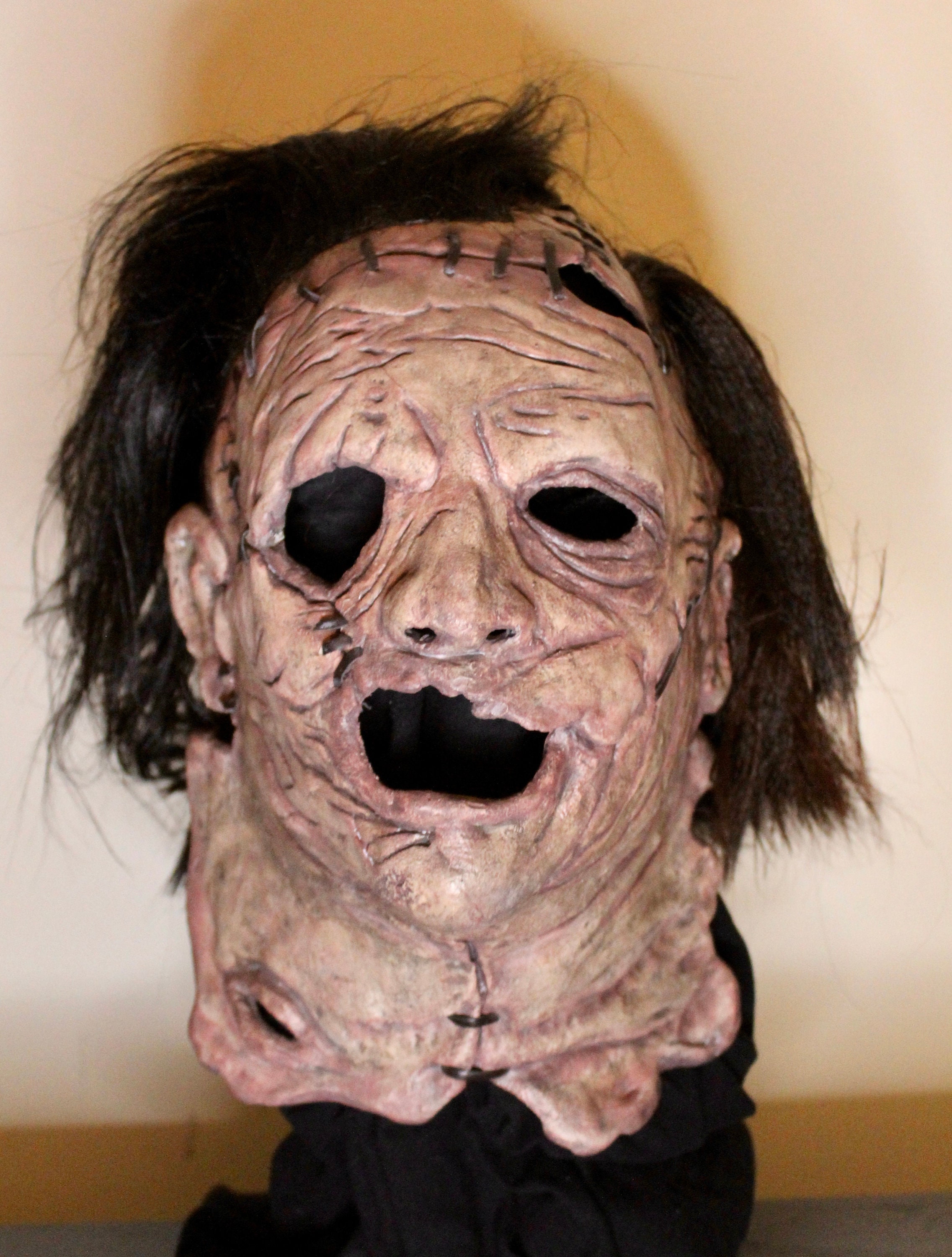 Leatherface Texas Chainsaw Massacre Mask Stand (MASK STAND ONLY)