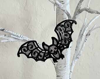 Halloween Bat - Embroidered Halloween Ornament - Black Bat - Spooky Flying Bat - Halloween Tree Decor - Halloween Gift - Embroidered Bat
