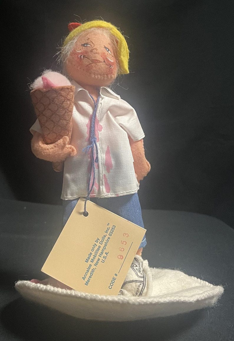 Lot of Vintage Annalee Felt Dolls from 1990s - Most with Hang Tag image 4