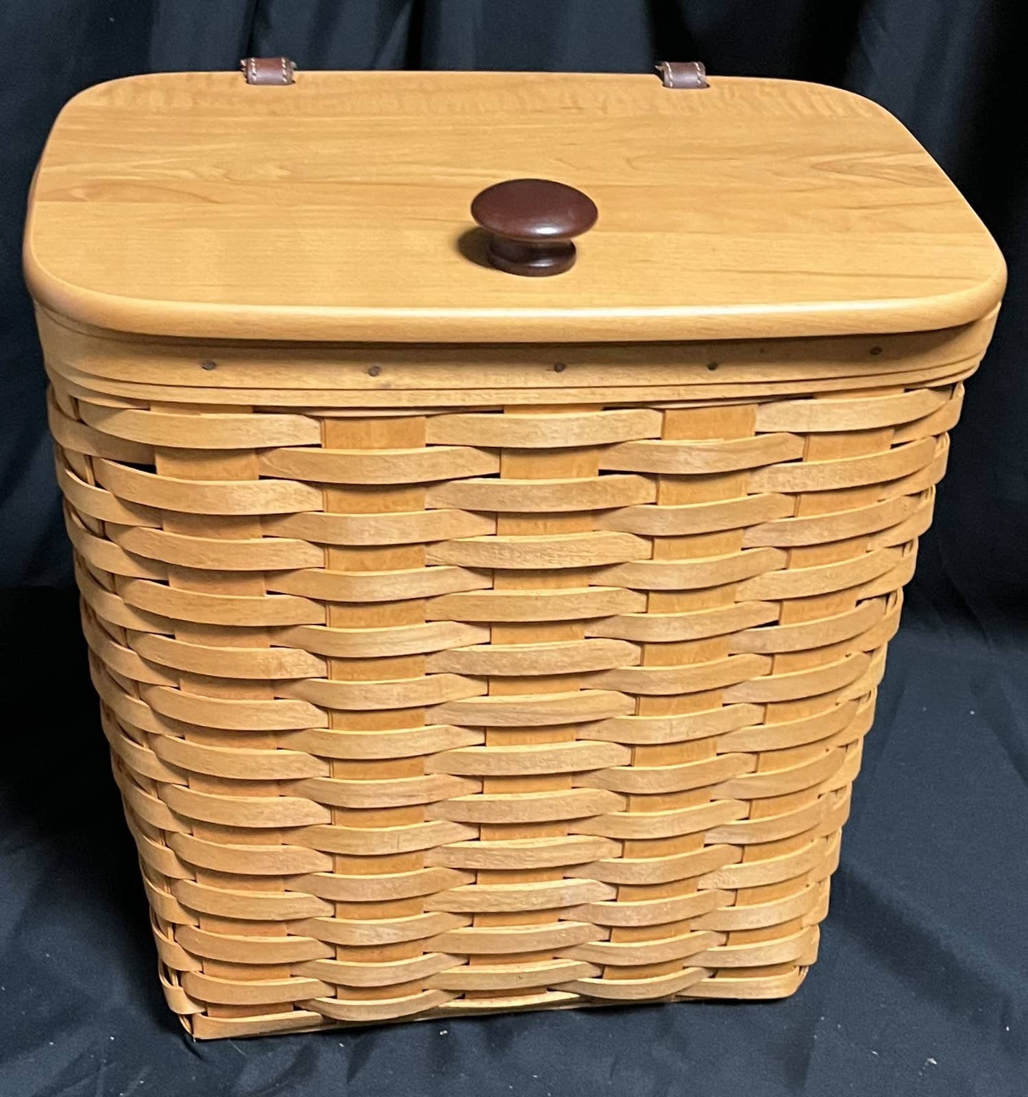 Longaberger 2000 Large Mail Basket W/ Leather Connectors to Lid