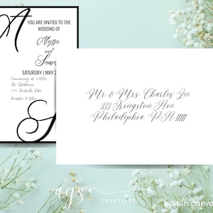 Puede incluir: Una invitación de boda blanca con texto en caligrafía negra. La invitación dice "You are invited to the wedding of Alyssa and Sama, Saturday | May 3, Commencing at 5:00pm, The Strathmore, 10711 Rockville Pike, Reception to follow". La invitación también presenta una "A" y una "S" en caligrafía negra en la parte superior e inferior de la invitación. Un sobre blanco con una dirección en caligrafía negra dice "Mr & Mrs Charles Jee, 333 Kingston Ave, Philadelphia PA 19111".