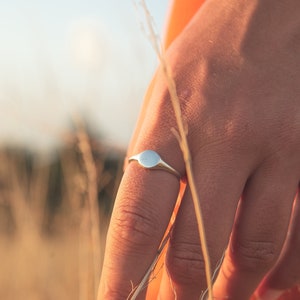 Sterling Silver Signet Ring, Small Women's Signet Ring UK, Thick Band Ring, Silver Filled Band, Pinky Ring, Classic Signet, Christmas Gift