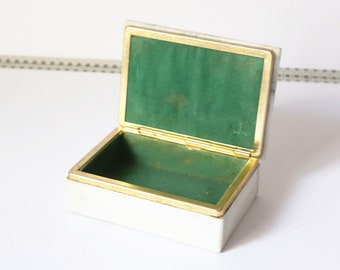 Vintage white Carrara marble box - vintage item from 1950