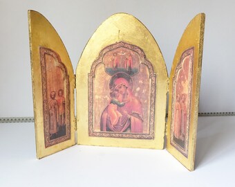 Triptych with gold leaf in Byzantine style, with Madonna of Tenderness and saints on wooden panel