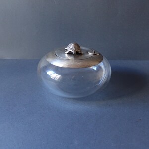 Vintage Blown Glass Jewelry Box with Metal Lid and Turtle Decoration – 1940s