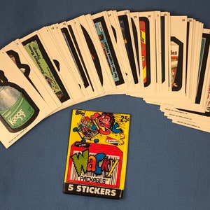 1991 Topps Wacky Packages ステッカー 55 枚のカードとラッパーのセット ヴィンテージ Wacky Packs オリジナル 誕生日プレゼントに最適 EC186