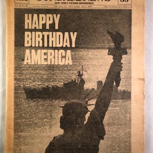 July 4 1976 Sunday News Newspaper Happy Birthday America Headline Daily America&#39;s Bicentenial Final Edition Vintage New York Complete Issue
