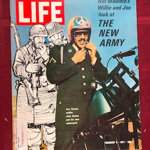 February 5 1971 Life Magazine Fort Carson Soldier John Geurts Cover Vintage Original Great Birthday Gift Idea