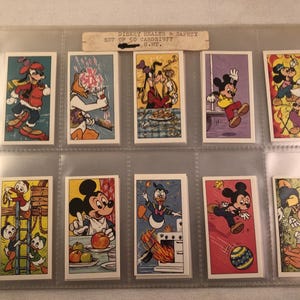 1977 Bassett Disney Health and Safety UK Sigarettenruilkaart Complete volledige set van 50 kaarten in pagina's Vintage origineel