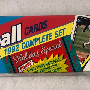 Zestaw fabrycznie zapieczętowanych kart Topps Baseball z 1992 r., 792 karty, kompletny zestaw plus 19 kart bonusowych, świetny pomysł na prezent urodzinowy i rocznicowy
