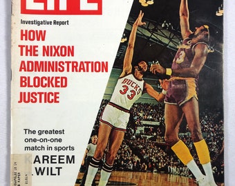 24. März 1972 Life Magazine Kareem Abdul Jabbar vs Wilt Chamberlain auf Cover Vintage Original Große Geburtstag Jubiläum Geschenkidee