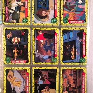 Tarjetas coleccionables de la película Teenage Mutant Ninja Turtles de 1989 OPC. Juego completo de 88 tarjetas y 11 pegatinas. 9 páginas de bolsillo. Vintage TMNT O-Pee-Chee.