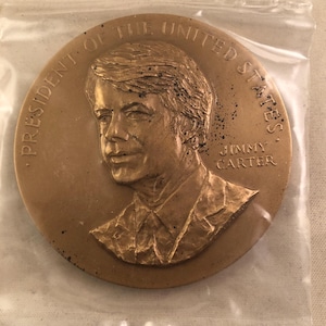 Biuro Skarbu Mennicy Prezydent Jimmy Carter 3" Duży Brązowy Medalion 77 mm Moneta Amerykański Medal Żeton Waga Papierowa Oryginalny Vintage ET748