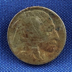 1914 Indian Buffalo Nickel Good Condition Dark Problem Genuine U.S. Coin ET173