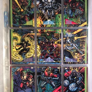 Skybox 1993 Marvel Universe Serie 4 Juego completo de cartas coleccionables de 180 cartas en 9 páginas de bolsillo. Original vintage. Una gran idea para un regalo.