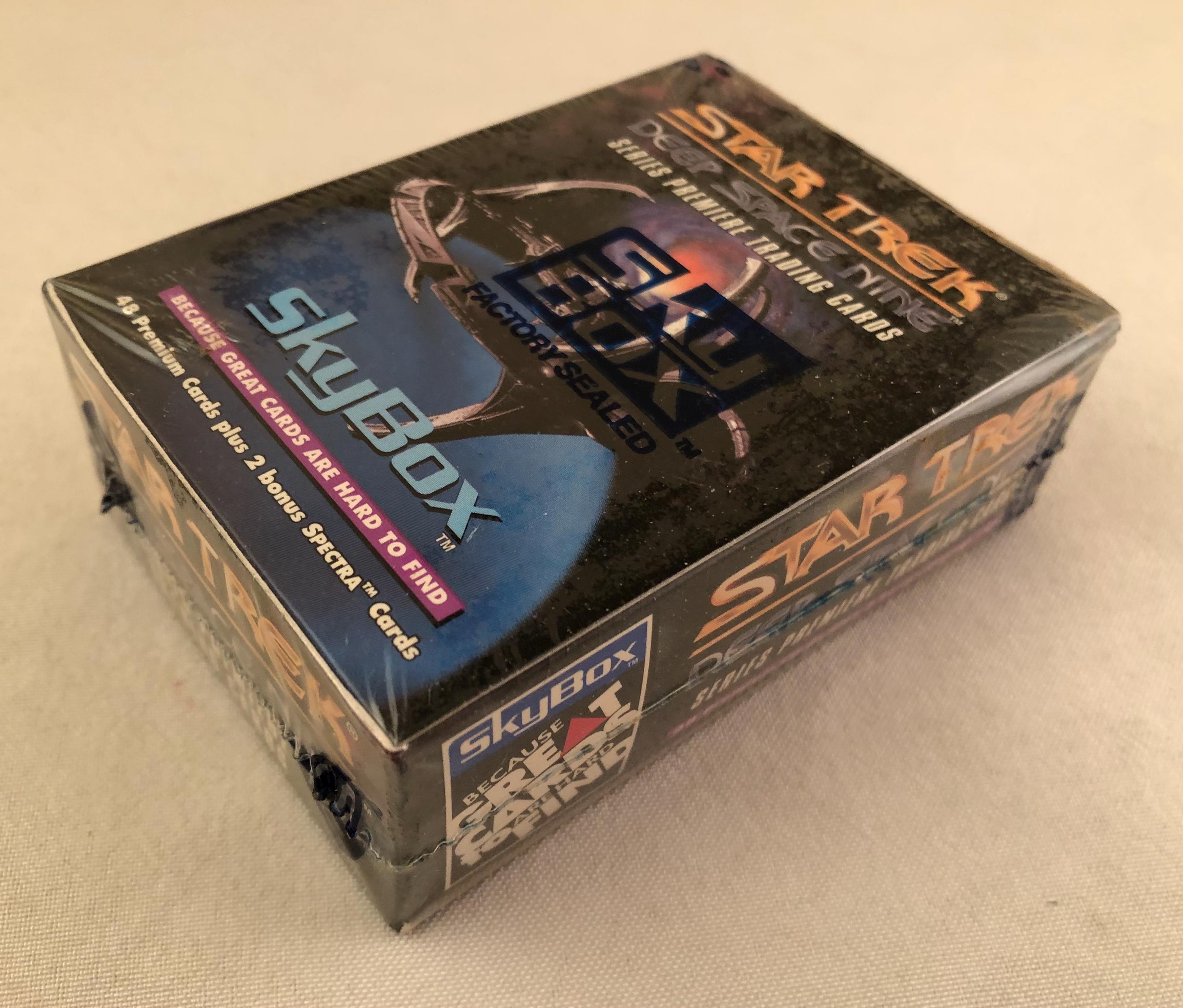 Star Trek Deep Space Nine Series Premiere Factory Sealed Set 1993