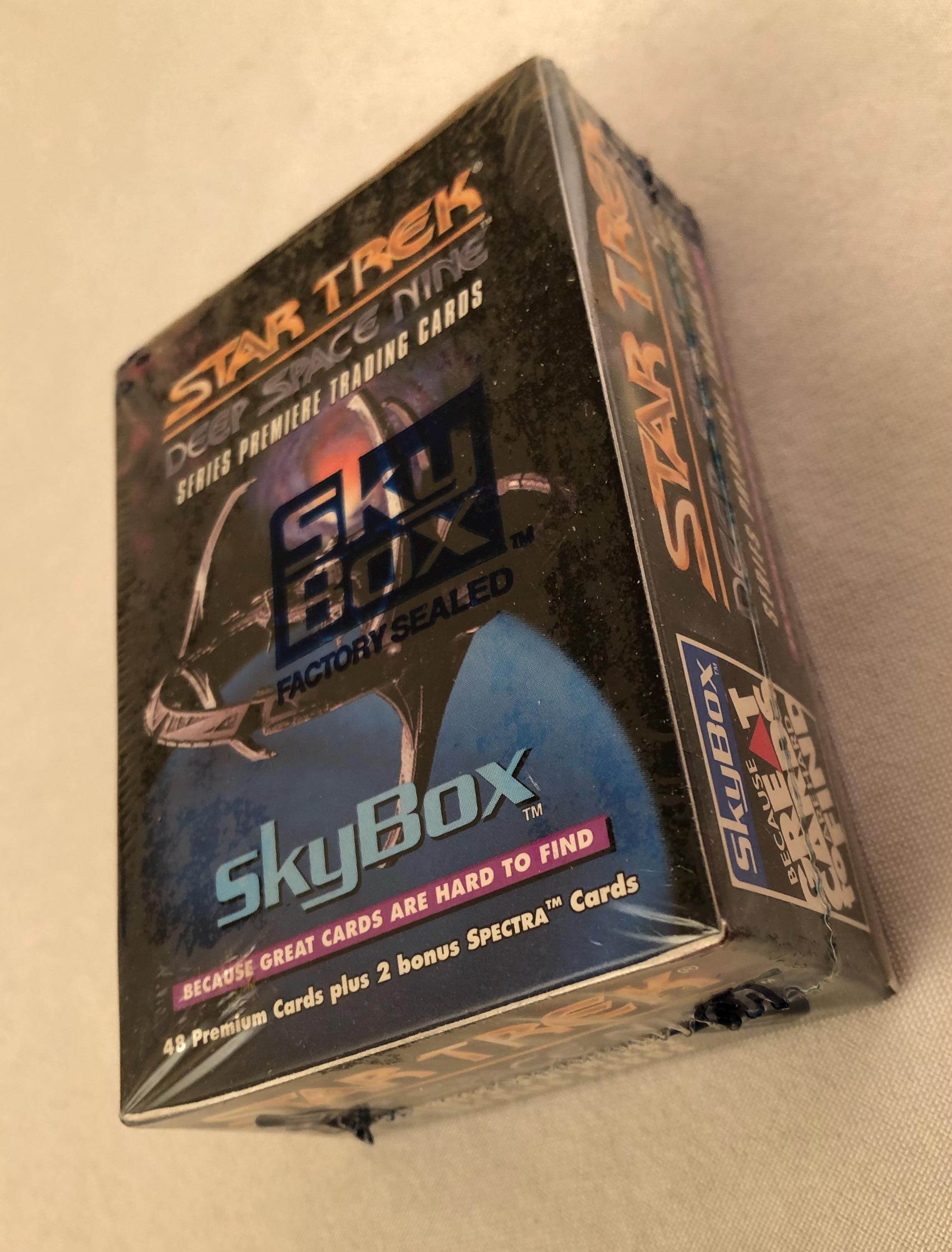 Star Trek Deep Space Nine Series Premiere Factory Sealed Set 1993