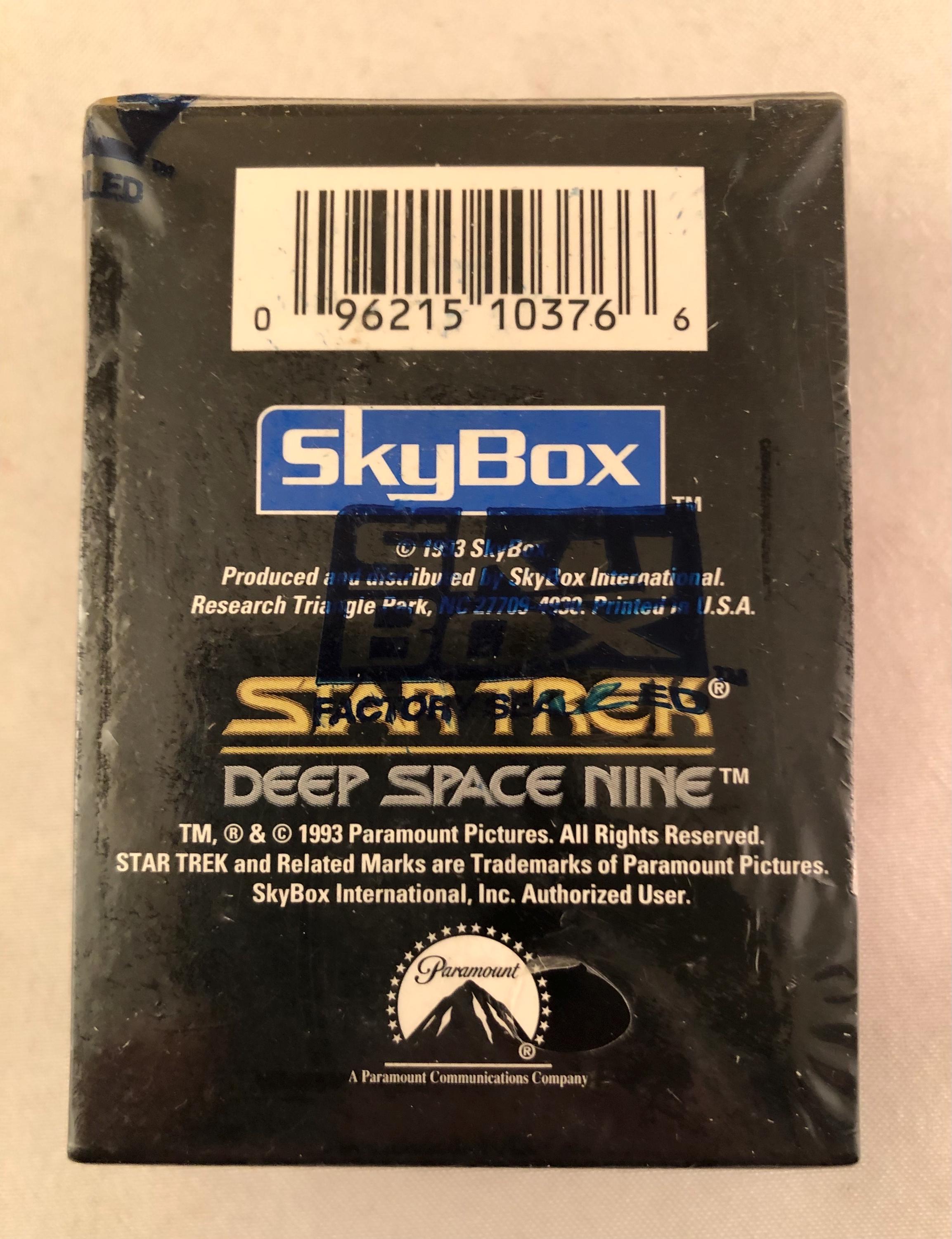 Star Trek Deep Space Nine Series Premiere Factory Sealed Set 1993