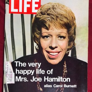 May 14 1971 Life Magazine Mrs Joe Hamilton Alias Carol Burnett Cover Vintage Original Great Birthday Gift Idea