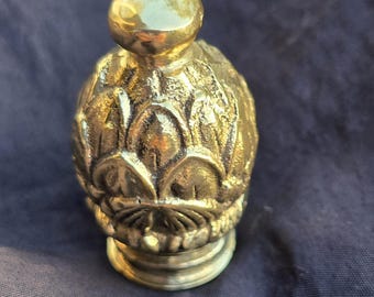 Ornate Artichoke Brass Ball Pommel