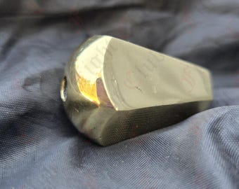 Brass scent stopper pommel