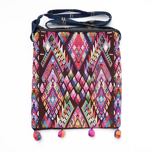 Bolsa boho pompom SMALL-PLUS, bolsa guatemalteca, bolsa huipil, bolsa carteiro, bolsa de ombro, bolsa transversal, bolsa para smartphone