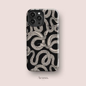 May include: A black smartphone case featuring a repeating pattern of white line-art snakes with detailed scales. The design covers the entire back of the case, which includes a triple-lens camera cutout. The text Acaso. is printed below.