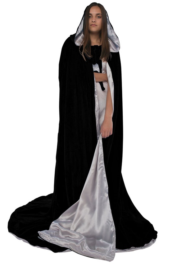 Girl's Deluxe Black Hooded Robe Costume