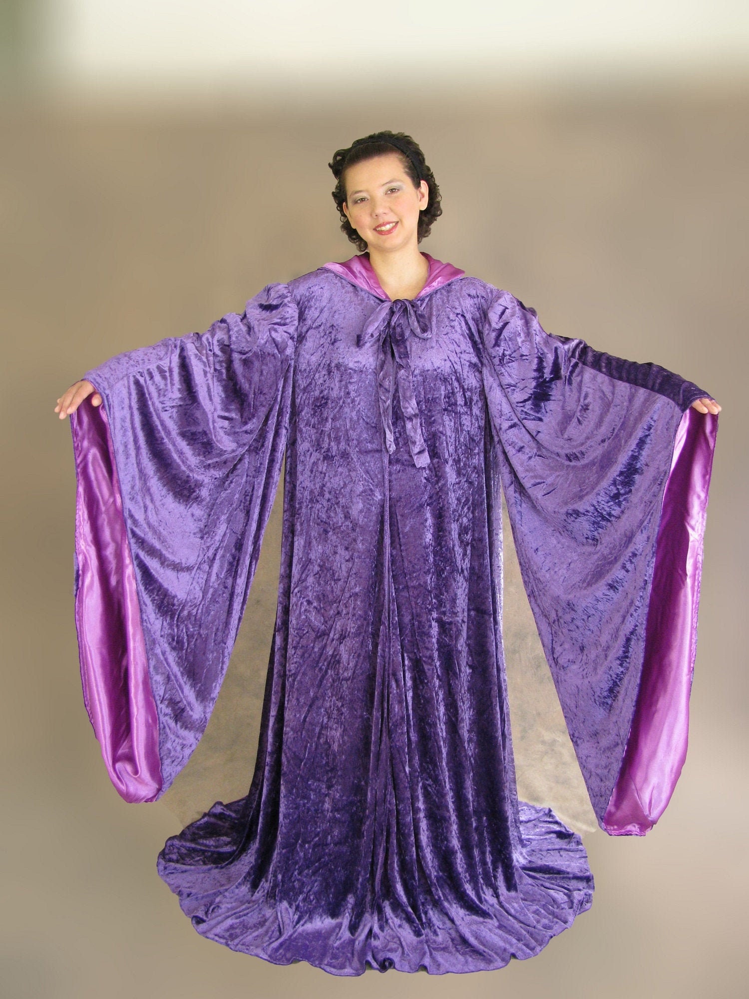 high collar robe