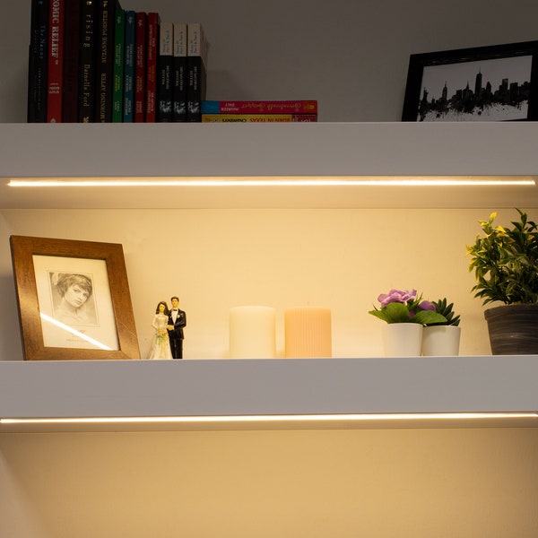 Modern White Floating Shelf, Thick Wall Shelf with light, Wooden Shelf with Led Light Strip, Floating Shelf with 12V DC LED light