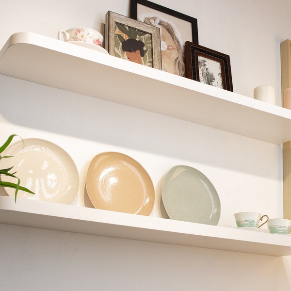 White Radius Floating Shelves with Plate Groove, Custom Size Floating Shelves, Curved Floating Shelf for Kitchen, Plate shelf, Photo shelf