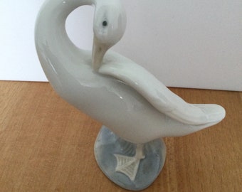 Lladro Girl With Goose #4815 - Etsy