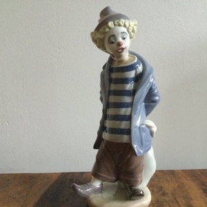 Lladro Clown Retired Figurine.
