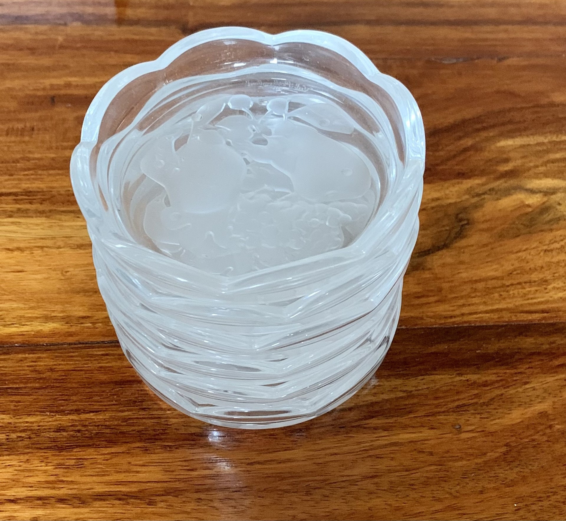 Val St Lambert Set of 6 Coasters in Original Box ( Gardenia