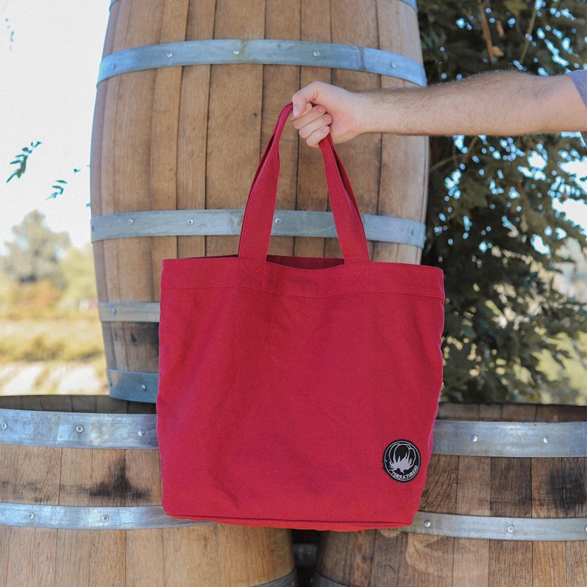 Monocle voyage tote bag sale
