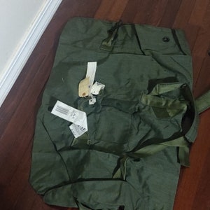 MILITARY DUFFLE BAG