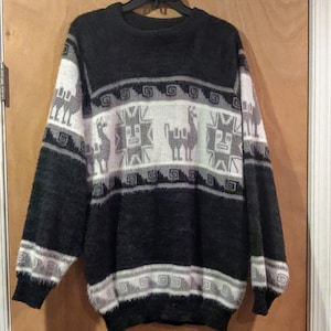 VINTAGE MOHAIR SWEATER